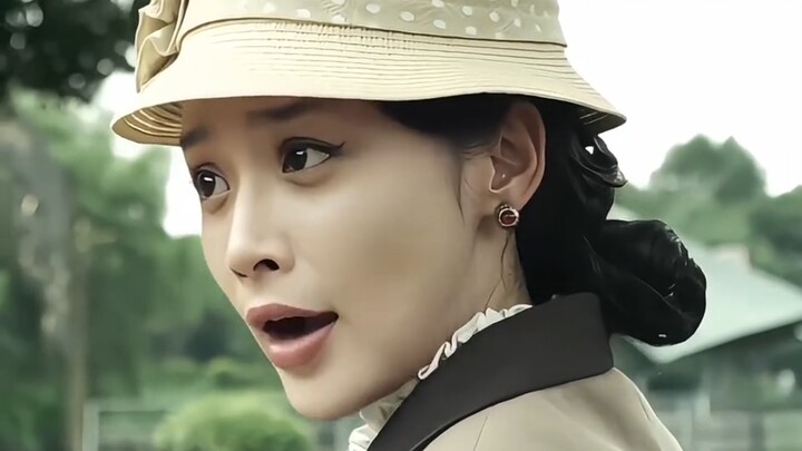 “Đạo diễn kịch bản này đã yêu bao nhiêu lần rồi nhỉ?”