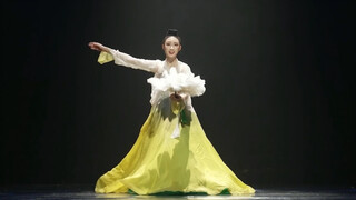 Klip Malam Penari Terbaik "Dandelion" Yuan Weimin