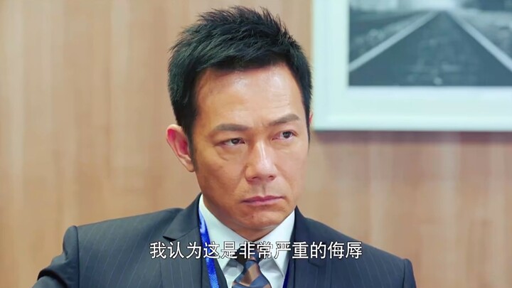 A woman bought an expensive gown, planning to wear it just once and then return it. But her boss rip