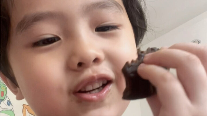 يا جميلة، أتمنى للجميع عيد منتصف الخريف سعيدًا!