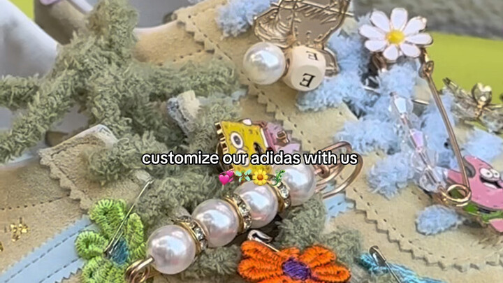 متجر في برلين يتيح لك تزيين أحذية ديربي الألمانية