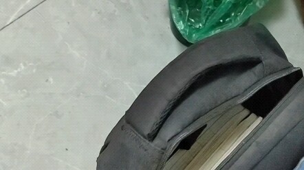 Họ hàng chín đời của bạn hơi nhiều quá rồi đấy!