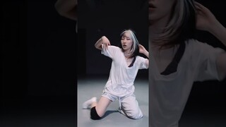 Tales by #woonha ☁️☁️ #choreography