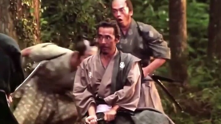 Klip adegan pertempuran samurai Jepang terbaik Seorang master kelas satu langsung mengalahkan sekelo