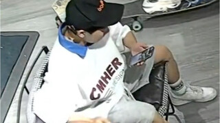 Does a good cat really have to be held at gunpoint?