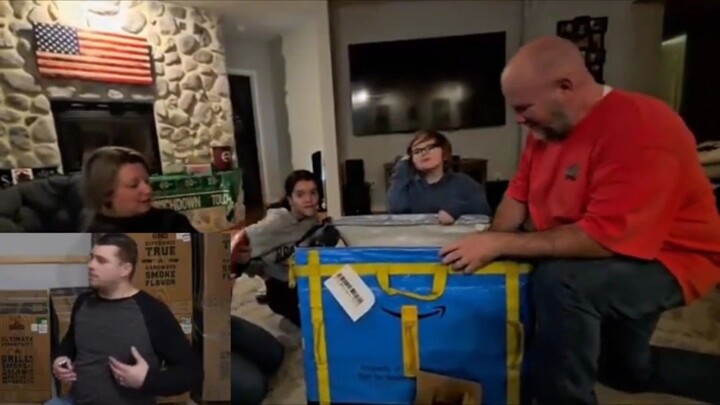 Don Left for a Week… and This Happened @LarrysLounge Don from DR. Smoke Reaction