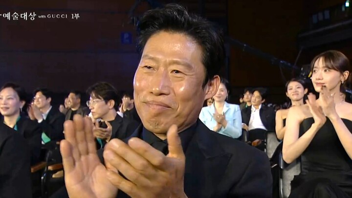 The prediction was proven wrong—Ryu Jun-yeol ultimately didn’t take home the Baeksang Best Actor awa