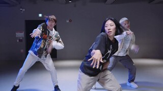 Jason Derulo, Jawsh685 - Savage Love (BTS Remix)