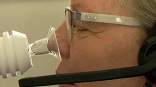 هذه المرأة لديها قدرة عجيبة!