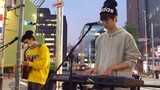 Japanese boy sings "Spark" Your Name on the street