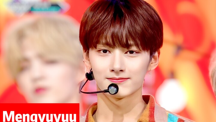 【SEVENTEEN】เพลงไม่ใช่ไตเติลในค่ำคืนกลางฤดูร้อนสุดเทพ! การเปลี่ยนชุดเนียนกริบแบบ “หลิงไป๋ร้อนแรง”