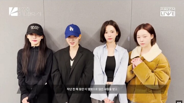 ยืนอยู่ตรงนั้นไม่พูดอะไรก็โดดเด่นมาก