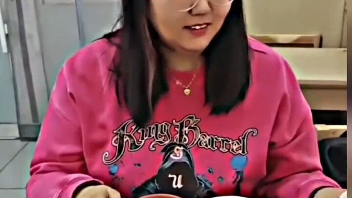 คู่รักไอวี่ถูกแบนออนไลน์! ความเร็วของมณฑลซานตงก่อให้เกิดการถกเถียงอย่างดุเดือด และการฆ่าเชื้อที่ Wei