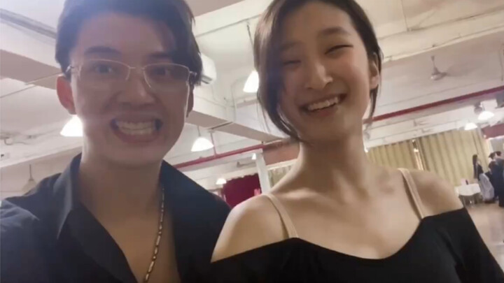 郑竣老师正儿八经的vlog来啦~今日宜打工宜教学💃🏻🕺🏻愿意和郑老师共舞一曲最浪漫优雅的华尔兹嘛？