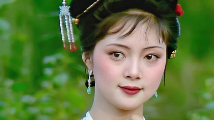 Every second is a beautiful moment of Sister Bao