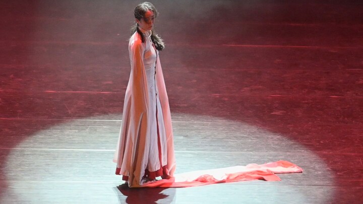 Đại học Trung Sơn "Vũ công hàng đầu vào trường học" Đoạn trích "Thanh Y" của Vương Á Bân