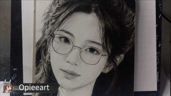(DRAWING) girl with glasses 😎