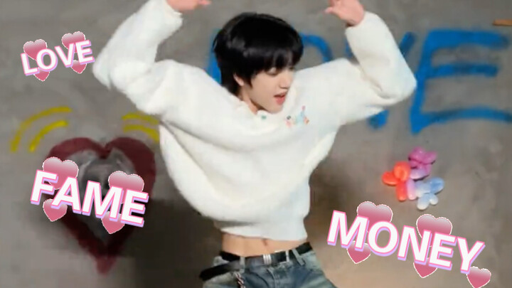 15-year-old handsome teen with broad shoulders and a slim waist flawlessly covers SEVENTEEN’s “LOVE,