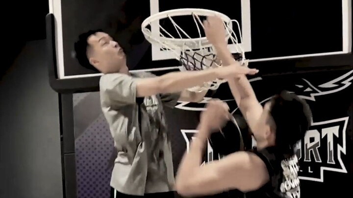 Buddy, this is all I can do for you! Come on, Wiggins!