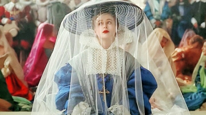 Kostum dan riasannya telah diturunkan! Dulu, kecantikan selalu identik dengan estetika warna saat pe