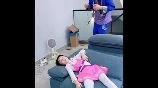 十字架的感觉互通！唐舞麟被挠脚心，痛苦却是唐舞桐  #斗罗大陆  #唐舞桐与唐老六 #小舞 #唐三 #唐舞麟 #唐舞桐