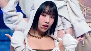 Panggung pertama lagu comeback terbaru KISS OF LIFE, Get Loud