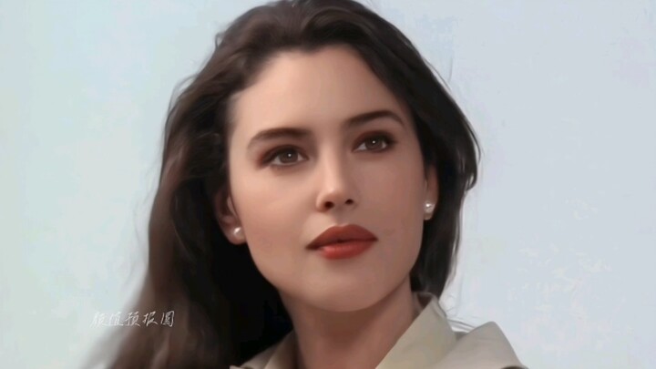 Toàn thân toát lên nét quyến rũ tinh tế của người phụ nữ; ở cô, ta thấy sự quyến rũ và đoan trang cù