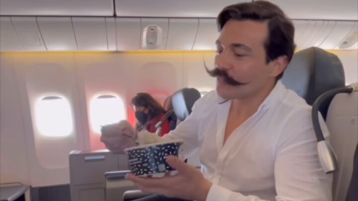 Airplane-Exclusive Meal