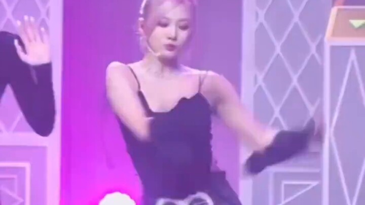 [คำบรรยายภาษาจีน] ใครเต้นเก่งสุดในช่วงพักเบรกของจ้า ใครกำลังเกียจคร้านอยู่? บล็อกเกอร์ YouTube วิเคร