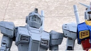 Tired of PGU? Want to try out the PGU Jim mod after changing to a set of otaku models?