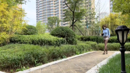 Master, do people who treat me coldly also fawn over others?