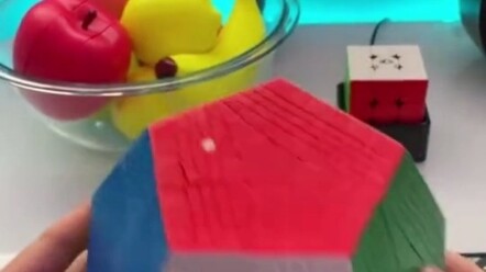 Guy Takes on a Super-Difficult Rubik’s Cube Challenge—and This Is What Happens…