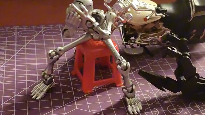 เหนื่อยแล้ว ทำลายมันซะ