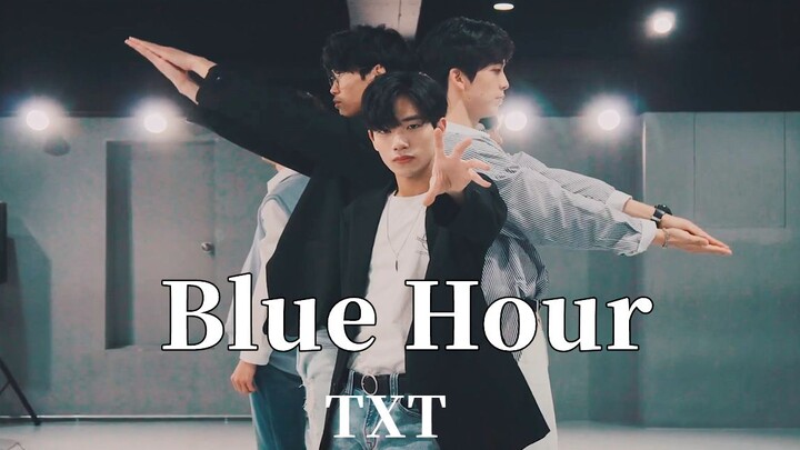 Who is so handsome! TXT's "Blue Hour/Found You and Me Under the Sky at 5:53" | Dance Cover | Cover D