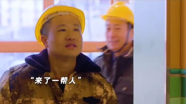 Pekerja migran pergi makan di restoran barat, siapa sangka pemiliknya malah memesan makanan lewat la