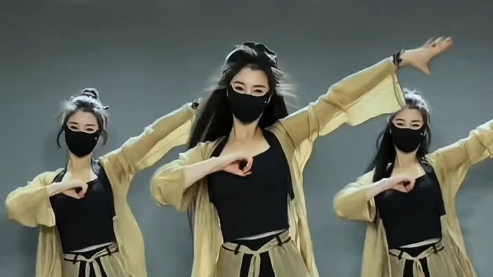 ช่างเป็นวิชาที่สง่างามสามประการ