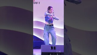 Gen1es Didi - Lucky Bell @ THAICONIC Songkran Celebration, ICONSIAM [Fancam 4K 60p] 240420