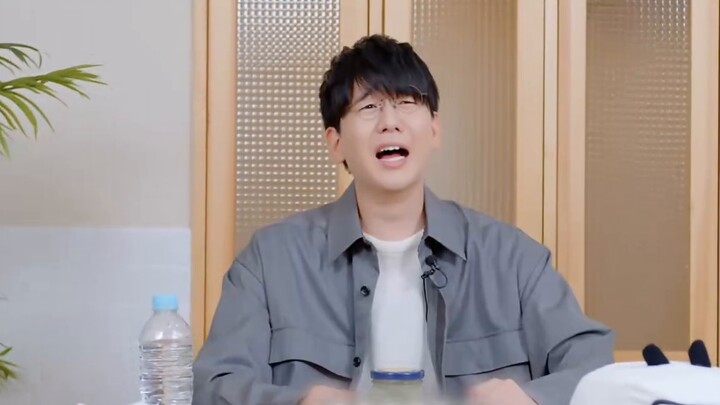 Tanjiro CV plays Genshin Impact and finds that all the characters are familiar and his defense is br