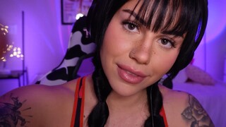 Your Girlfriend Gives you EXTRA personal attention 👄 Close-Up Kisses 😴Roleplay ASMR