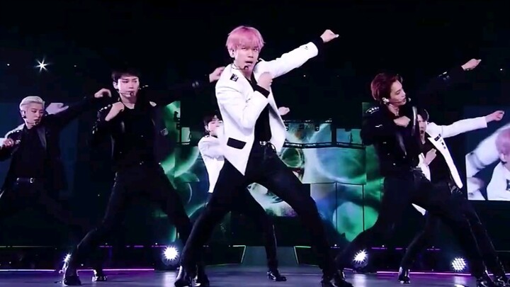 EXO's Gravity Stage HD! สะกดทุกสายตาด้วยรูปลักษณ์และเสียงร้องของพวกเขา...