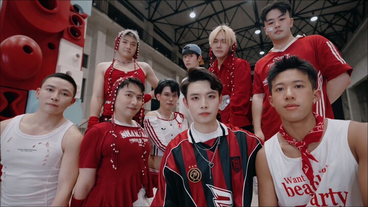 THIS IS FOR TWICE！男ONCE翻拍“THIS IS FOR” M/V