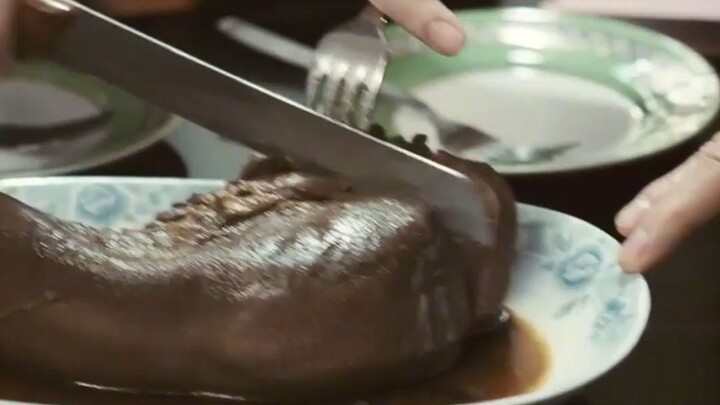 Famous scenes of eating beef in movies and TV series: Jiang Wen chews on a braised beef head, and An