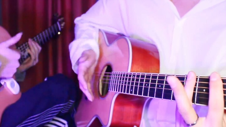 Wow cool wow cool! Cure For Me double guitar elegant ensemble!
