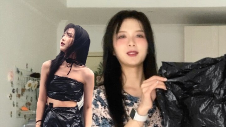 This is the first time in my life that I went out wearing a garbage bag...! ! ! Very socially anxiou