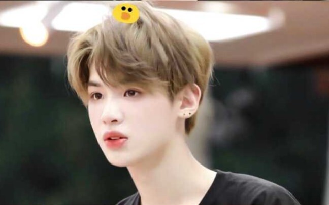 Ruang latihan Yuehua Hao Ge saat berusia 15 tahun BGM: "Penerbangan Insomnia"