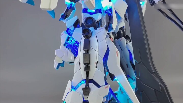 【Permainan model e-pigeon】Pendaran cahaya yang ekstrim! Set Lampu Spesial PG Unicorn Art Studio Supe