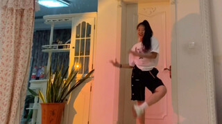 kissmrmore 前面好欢乐！王甜老师编舞～ 今天的头发有点不听话 哼  👔spear youth👖WORKSOUT