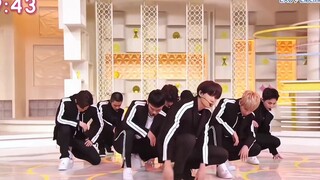EXO《Electrickiss》 toàn bộ quá trình di chuyển đều dựa vào bay