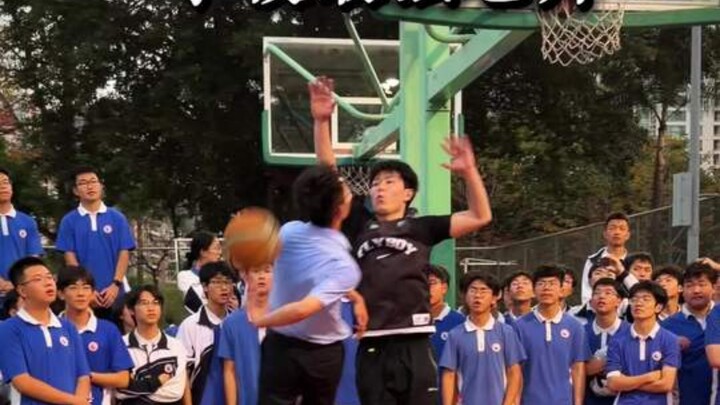 Apakah guru sains semua main bola seheboh ini?