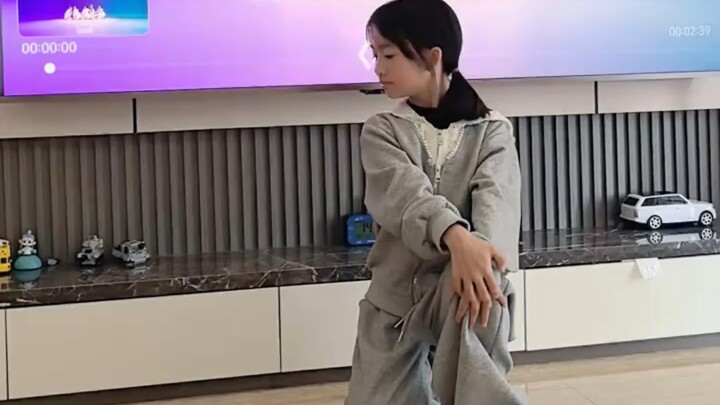 喜欢看跳礼妹的舞就再来个出道曲magnetic